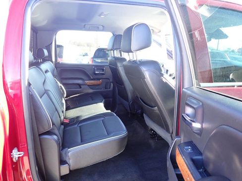 Used 2018 Chevrolet Silverado 1500 High Country image 11