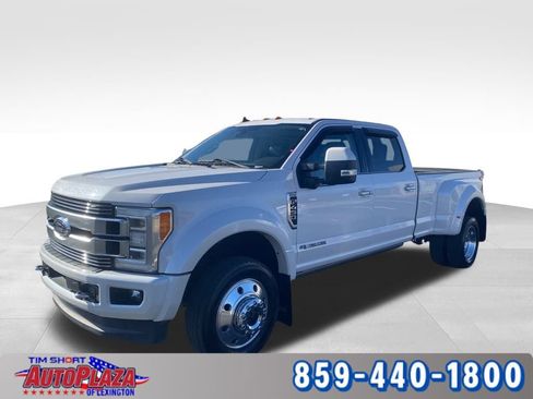 Used 2019 Ford F450 Limited image 1