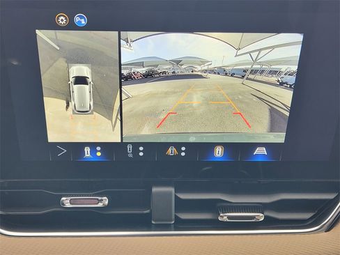 New 2026 Chevrolet Equinox ACTIV w/ Convenience Package III image 13