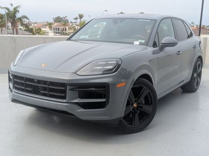 New 2025 Porsche Cayenne