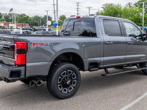 New 2026 Ford F350 Platinum w/ FX4 Off-Road Package AWD/4WD image 3