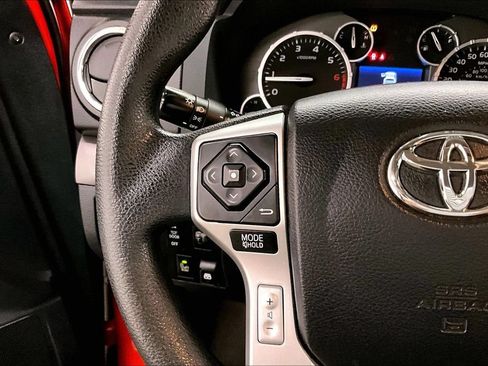 Used 2016 Toyota Tundra SR5 AWD/4WD image 12