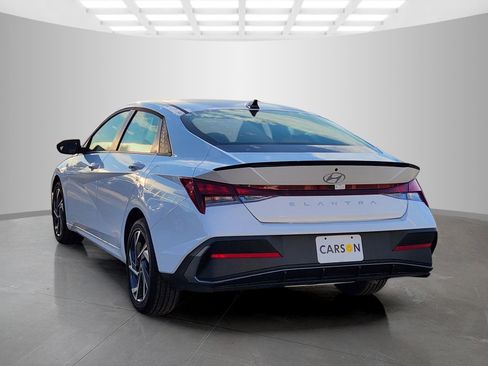 New 2025 Hyundai Elantra Sport image 5