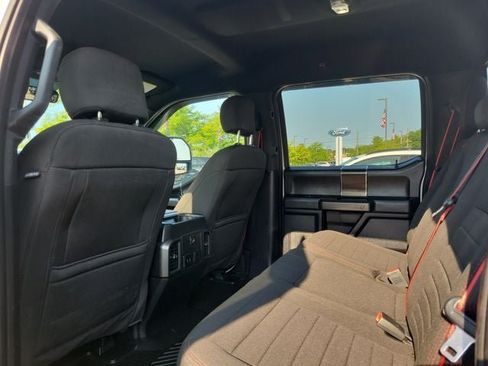 Used 2018 Ford F150 XLT w/ Equipment Group 302A Luxury AWD/4WD image 32