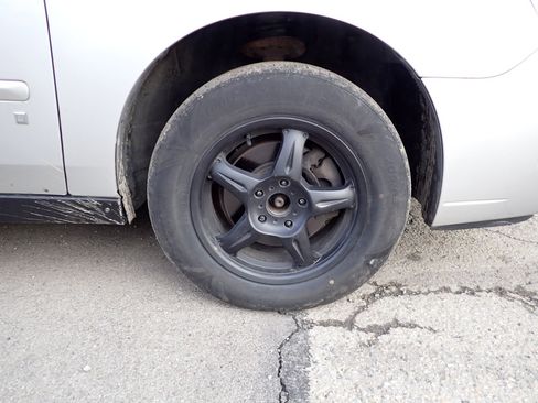 Used 2006 Chevrolet Malibu LS image 11