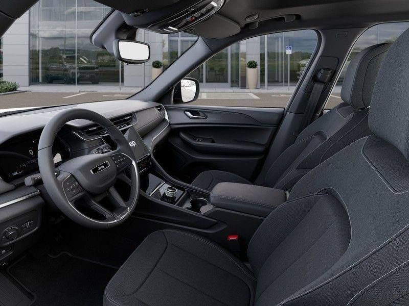 New 2025 Jeep Grand Cherokee Laredo X w/ Luxury Tech Group I AWD/4WD image 22