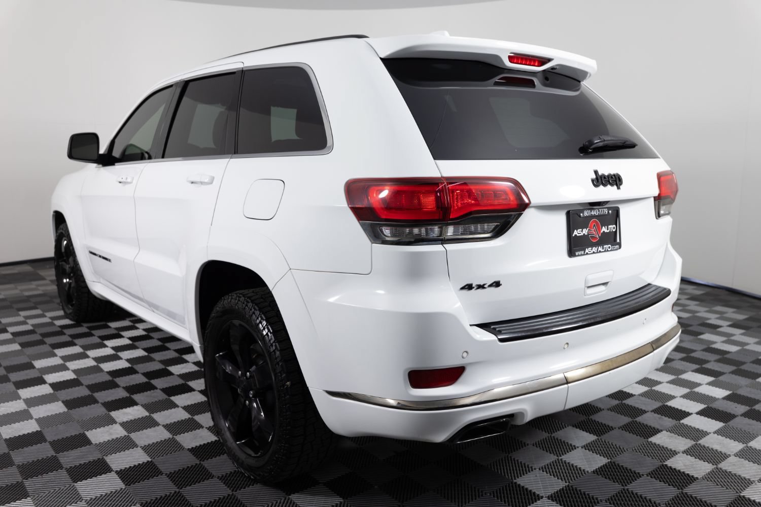 Used 2016 Jeep Grand Cherokee High Altitude AWD/4WD image 5