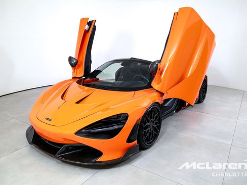 Used 2020 McLaren 720S Performance RWD image 6