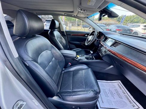 Used 2017 Kia Cadenza Technology FWD image 17