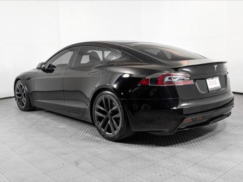 Used 2021 Tesla Model S Plaid image 4
