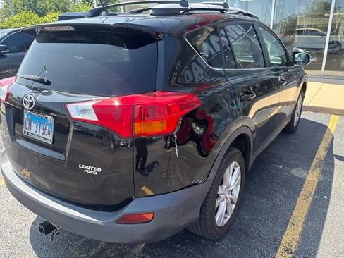 Used 2015 Toyota RAV4 Limited w/ Technology Package AWD/4WD image 6