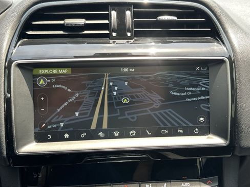 Used 2020 Jaguar F-PACE Premium AWD/4WD image 28