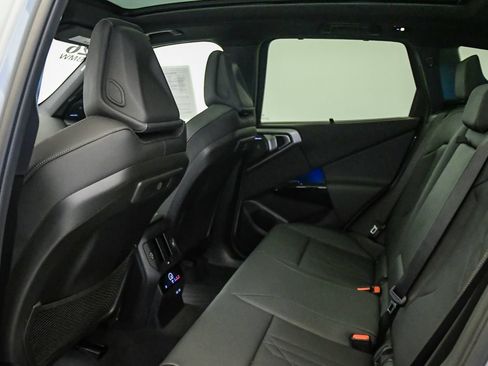 Used 2026 BMW X3 M50 AWD/4WD image 26