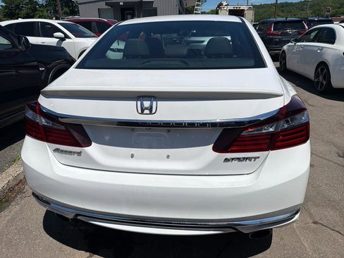 Used 2016 Honda Accord Sport image 7