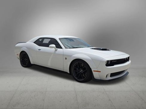 Used 2021 Dodge Challenger R/T Scat Pack RWD image 8