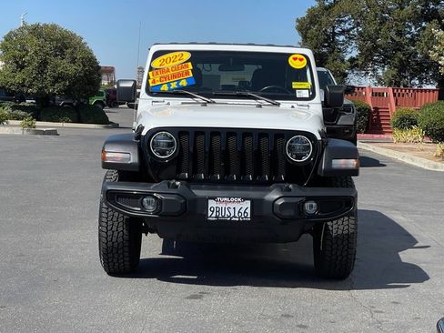 Used 2022 Jeep Wrangler Unlimited Sport AWD/4WD image 2