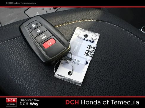Used 2021 Toyota Camry XSE image 8