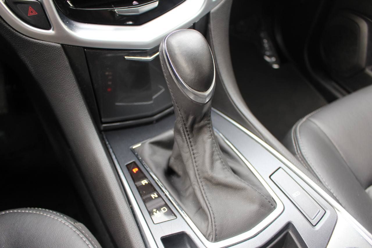 Used 2015 Cadillac SRX FWD image 27