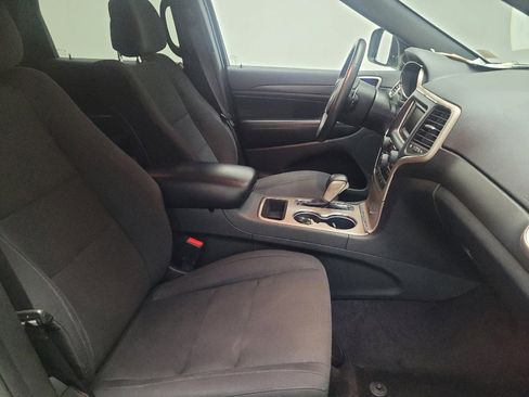 Used 2016 Jeep Grand Cherokee Laredo w/ Quick Order Package 23E image 21