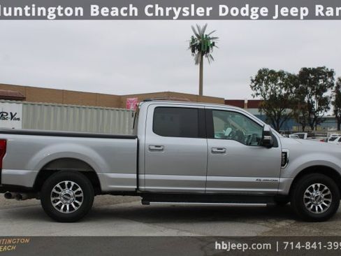 Used 2020 Ford F250 Lariat w/ Lariat Value Package image 5