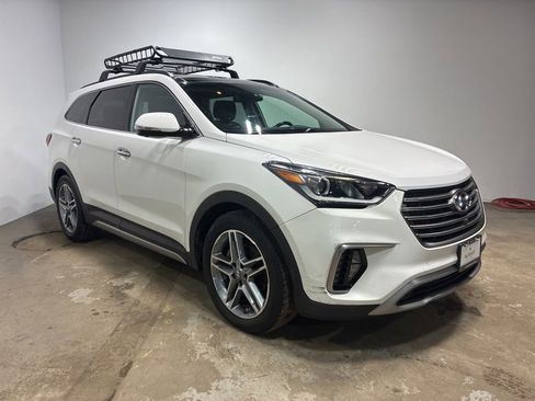 Used 2017 Hyundai Santa Fe Limited w/ Cargo Package image 1