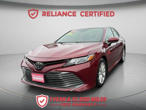 Used 2019 Toyota Camry LE w/ Carpet Mat Package image 1