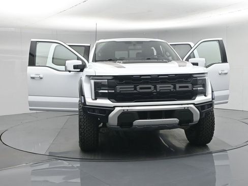 Used 2025 Ford F150 Raptor AWD/4WD image 59