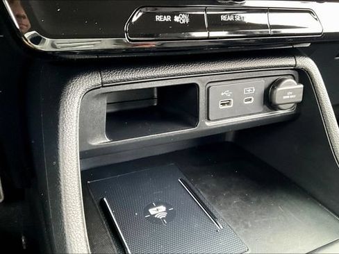 Certified 2025 Honda Pilot EX-L image 16