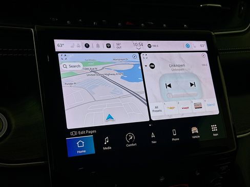 Used 2023 Jeep Grand Cherokee Limited w/ Black Appearance Package image 21