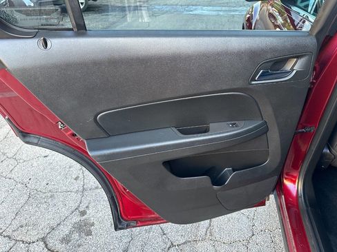 Used 2017 Chevrolet Equinox LT w/ Convenience Package image 19