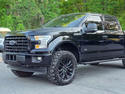 Used 2016 Ford F150 XLT w/ Equipment Group 302A Luxury image 2