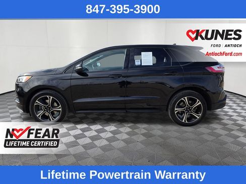 Used 2020 Ford Edge ST w/ Cold Weather Package image 4