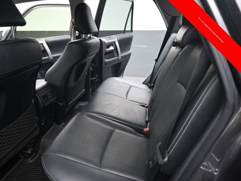Used 2016 Toyota 4Runner Limited image 17