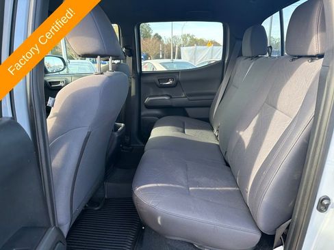 Certified 2019 Toyota Tacoma TRD Sport image 19