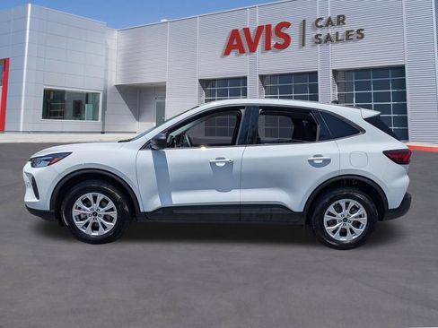 Used 2025 Ford Escape Active AWD/4WD image 10