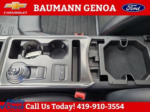 Used 2023 Ford Edge ST-Line image 22