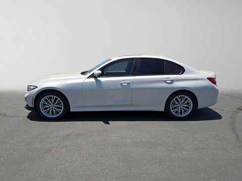 Used 2023 BMW 330i xDrive Sedan w/ Driving Assistance Package AWD/4WD image 6