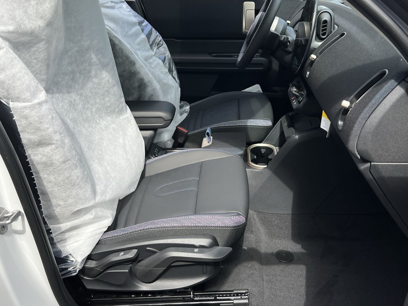 Certified 2025 MINI Cooper Countryman S AWD/4WD image 33