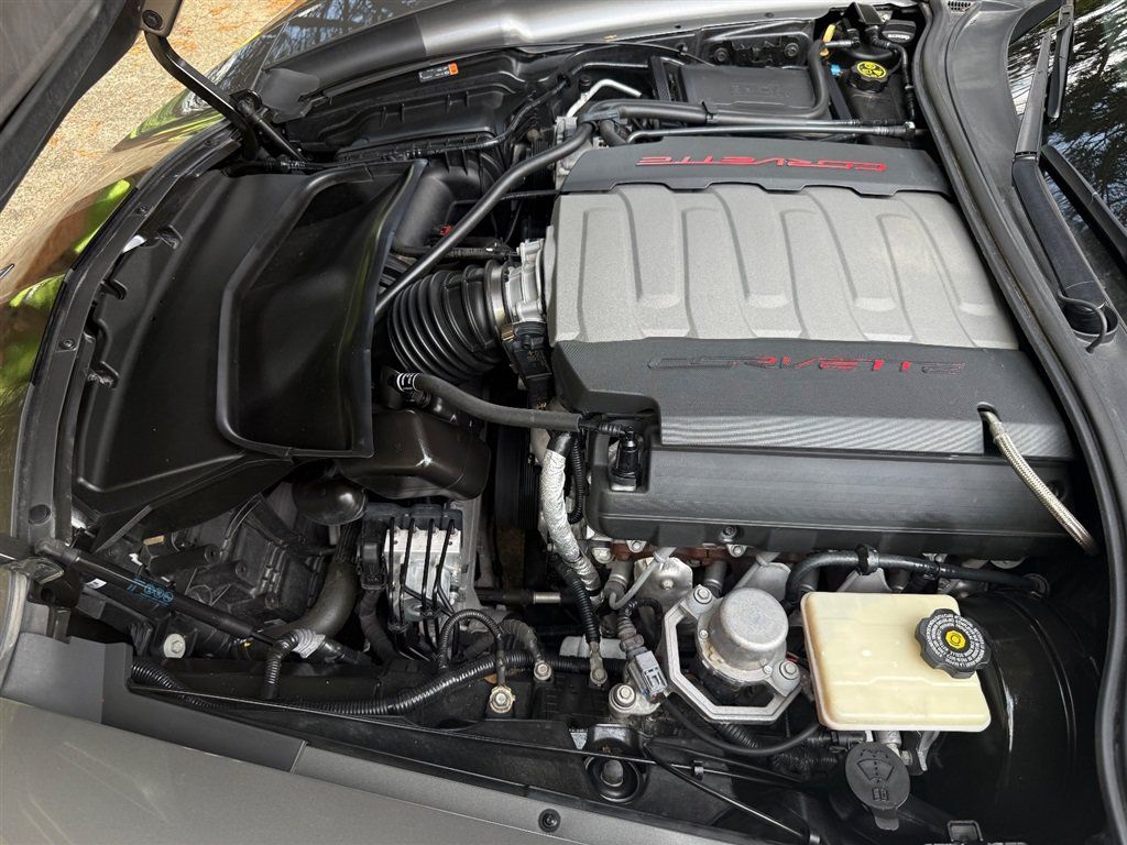 Used 2016 Chevrolet Corvette Stingray Coupe RWD image 70