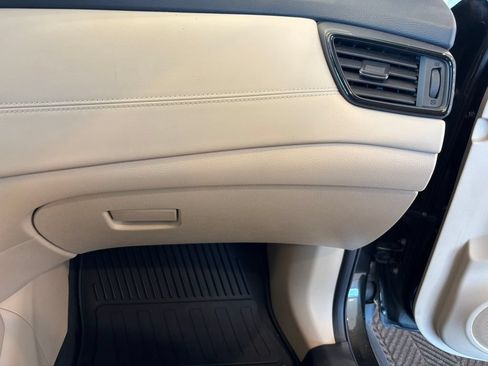 Used 2017 Nissan Rogue SL w/ SL Premium Package AWD/4WD image 31
