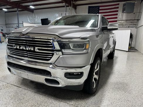 Used 2019 RAM 1500 Laramie image 2