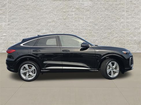 New 2026 Audi Q5 Premium Plus AWD/4WD image 8