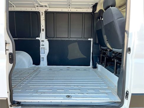 Used 2024 RAM ProMaster 3500 w/ Convenience Group image 24