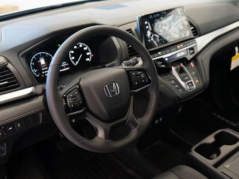 New 2026 Honda Odyssey EX-L image 3