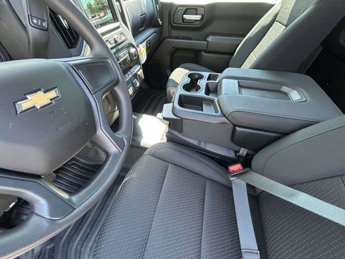 New 2026 Chevrolet Silverado 1500 W/T AWD/4WD image 10