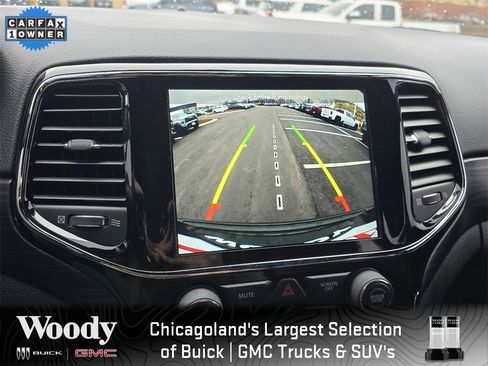 Used 2019 Jeep Grand Cherokee Altitude image 20