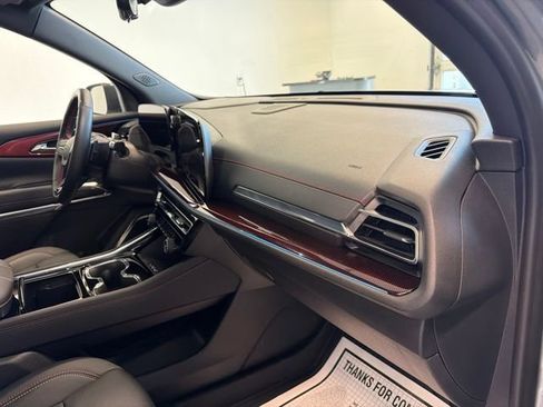 Used 2026 Chevrolet Traverse RS w/ LPO, Floor Liner Package AWD/4WD image 41