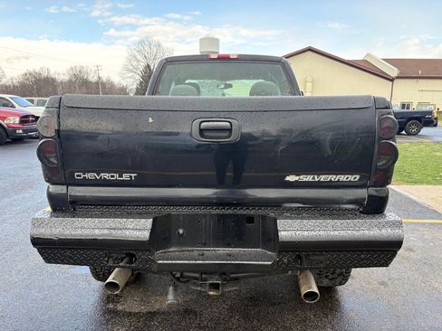 Used 2004 Chevrolet Silverado 2500 LS image 7