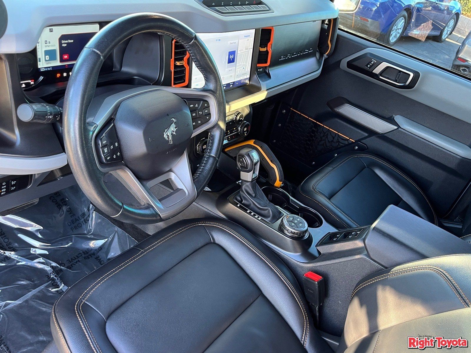 Used 2023 Ford Bronco Badlands AWD/4WD image 19