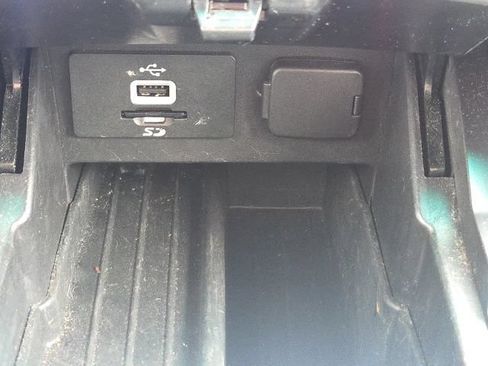 Used 2016 Ford Explorer Sport w/ Equipment Group 401A AWD/4WD image 36